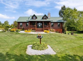 8205 Lake Rd, Seville, OH 44273