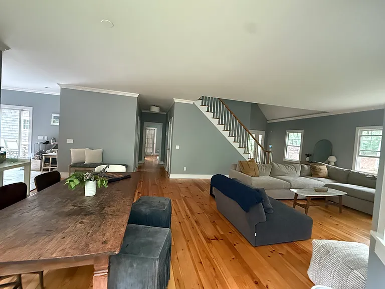 7 Lauras Ln — Photo 3