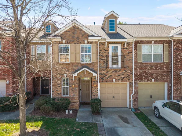 323 Longchamp Ln, Cary, NC 27519