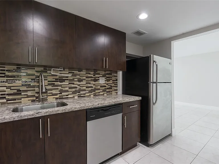 9180 Fontainebleau Blvd #103 — Photo 6