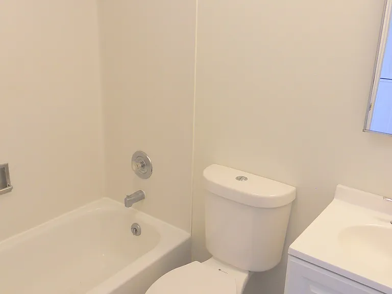 7105 Linden Ave N — Photo 14