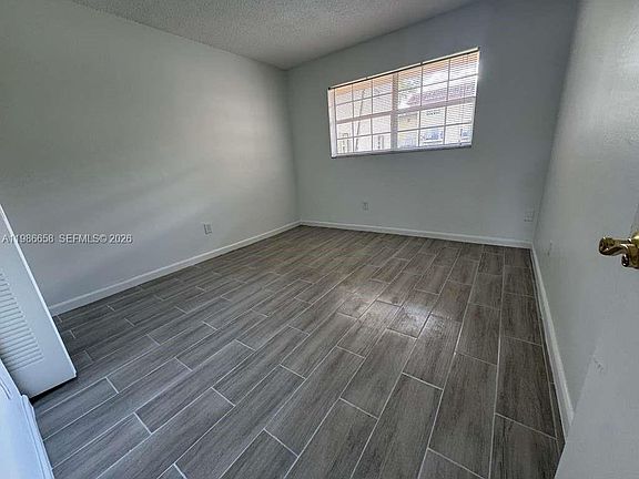 5th image of 8500 SW 109th Ave #6118