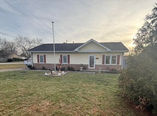301 Blue Valley Ct, Frankfort, KY 40601