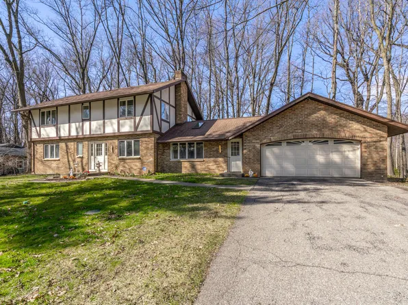 6420 Saybrook Dr, Kalamazoo, MI 49009