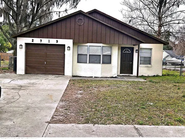 2719 Lorraine Dr, Leesburg, FL 34748