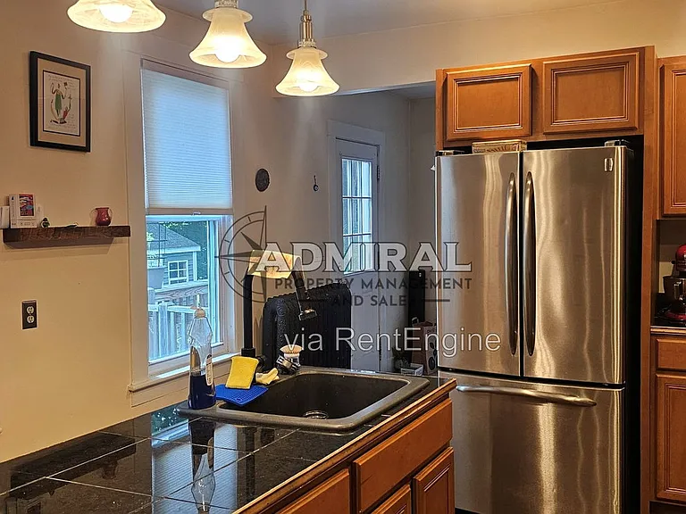 8 Maple St — Photo 7
