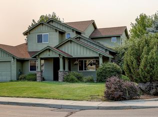2137 NW 20th Ct, Redmond, OR