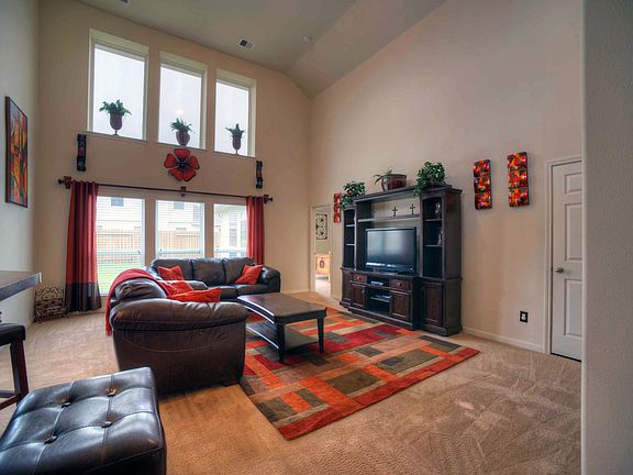 4th image of 11119 Barker West Dr