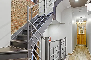 Rented by Safdie Realty Group