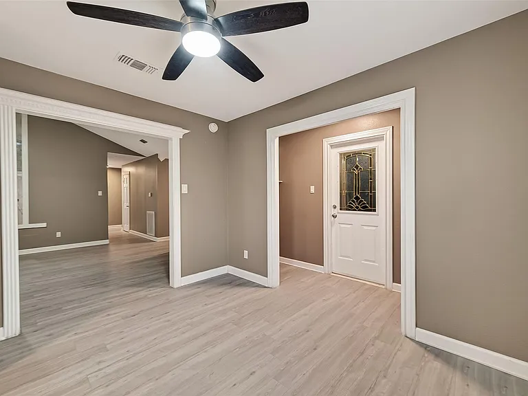 7338 Cornwall Bridge Ln — Photo 14