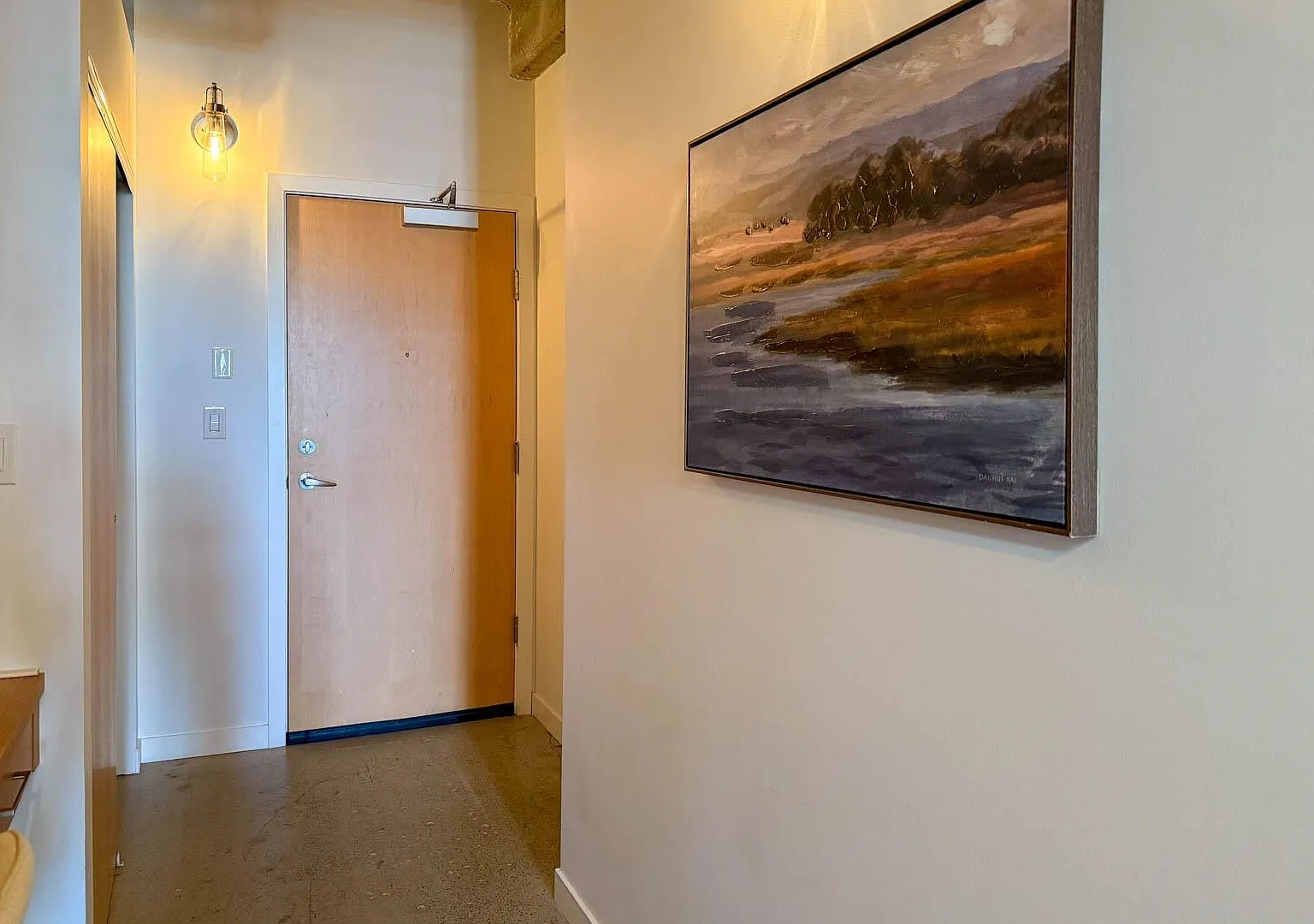 1 bed, 714 sqft, $2,950 — Photo 2