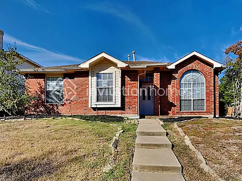 2060 Camelot Dr Photo 1 2060 Camelot Dr Photo 1