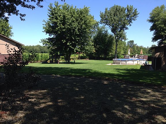Swimming pool and play set 