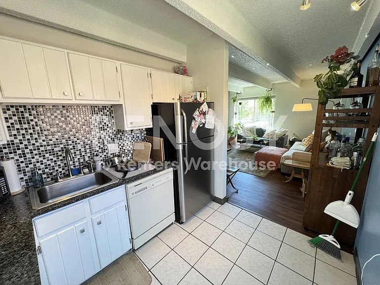 555 E 10th Ave #215 — Photo 19