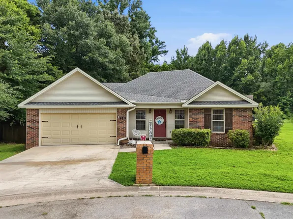 410 Calvin Ct, Searcy, AR 72143