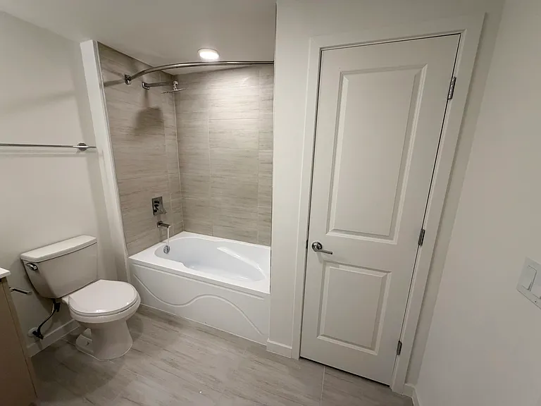 5587 Millenia Park Blvd #413 — Photo 20