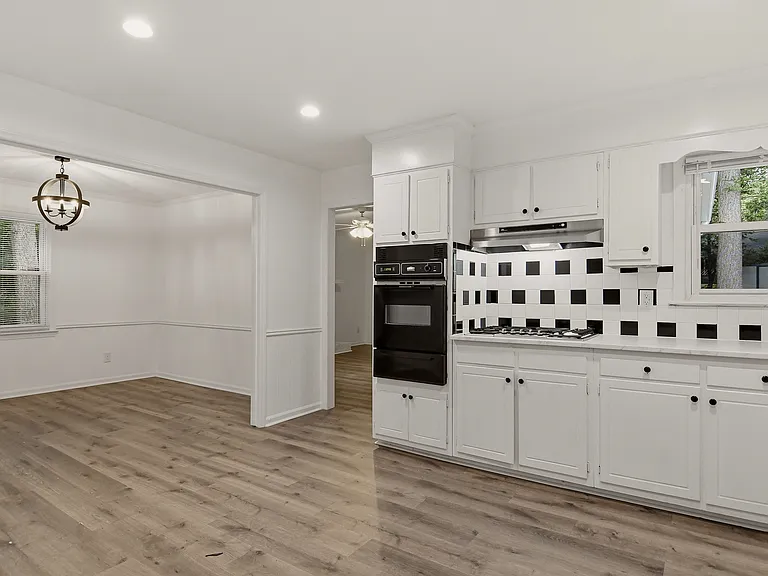 207 Leland Dr — Photo 6