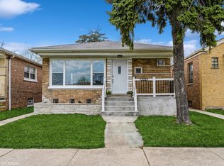 9130 S Marquette Ave, Chicago, IL 60617