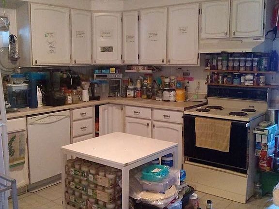 5th image of 521 E Hooper Ave