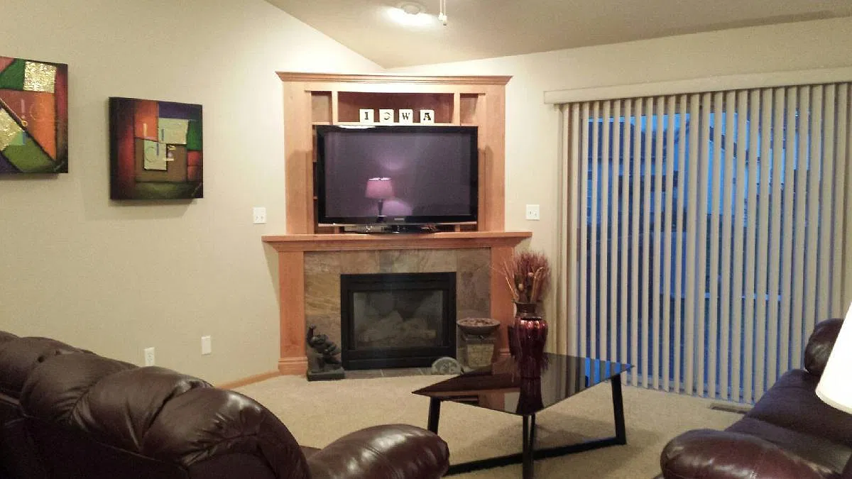 3 bed, 1735 sqft, $2,200 — Photo 4