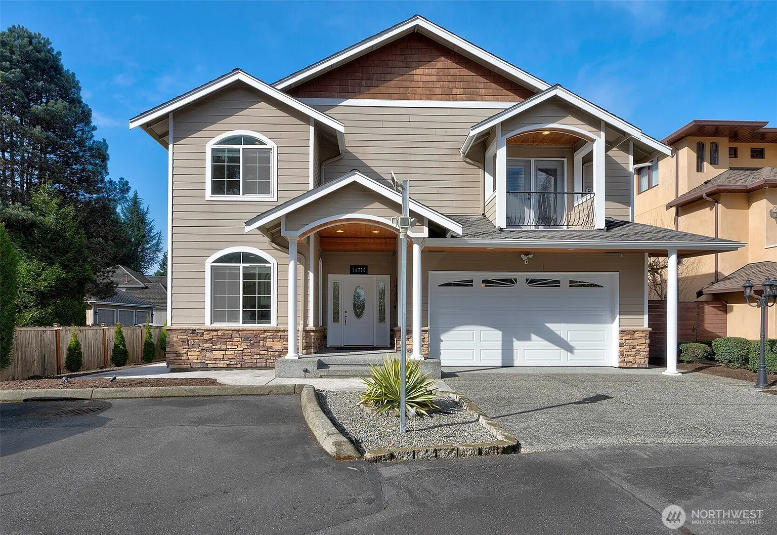 14770 NE 60th Court photo 1