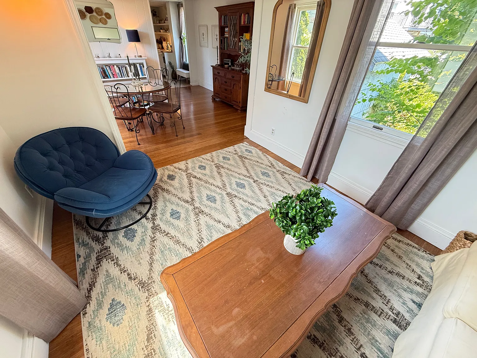 324 Preble St — Photo 1