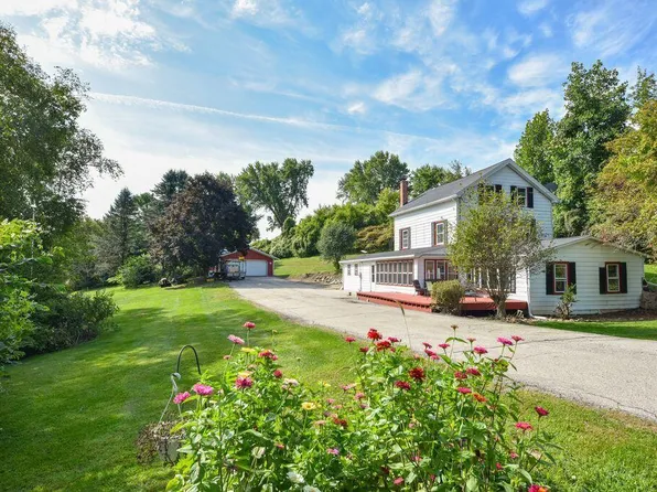 W1517 Woodland ROAD, Rubicon, WI 53078