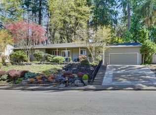 17515 Tree Top Way, Lake Oswego, OR 97034