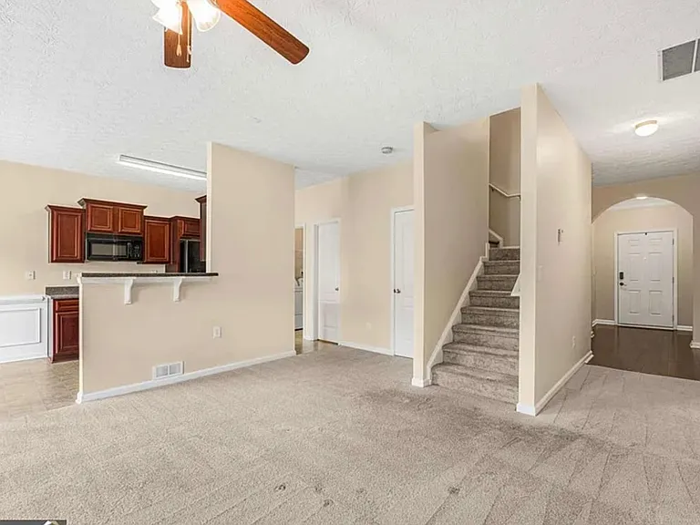 7590 Summer Berry Ln — Photo 11