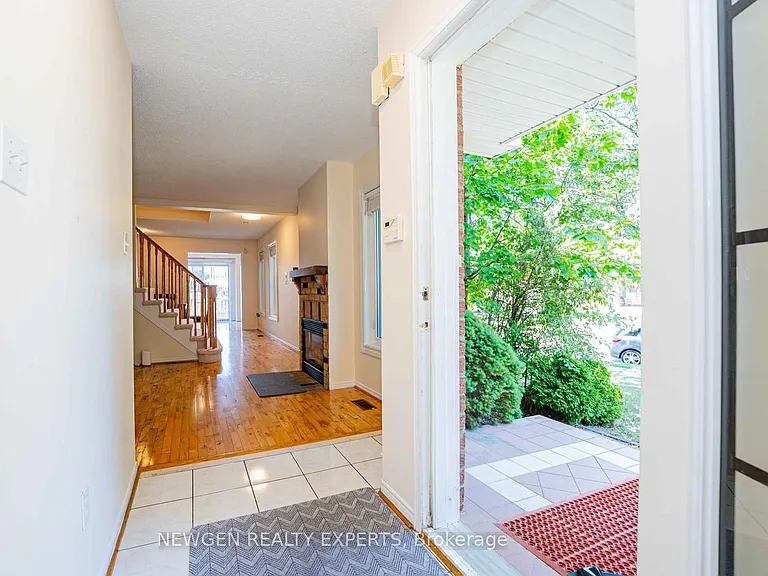 1 Kitto Ct — Photo 5
