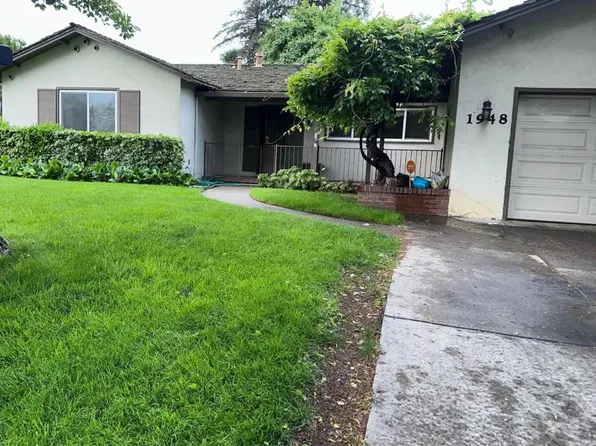 1948 W Benjamin Holt Dr, Stockton, CA 95207