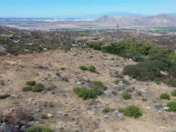 22990 Maclean Ranch Rd #4, Homeland, CA 92548