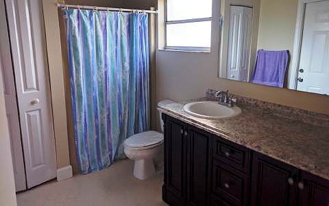 4th image of 2117 Jackson Heights Dr