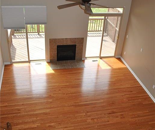 5th image of 32919 Brookside Cir
