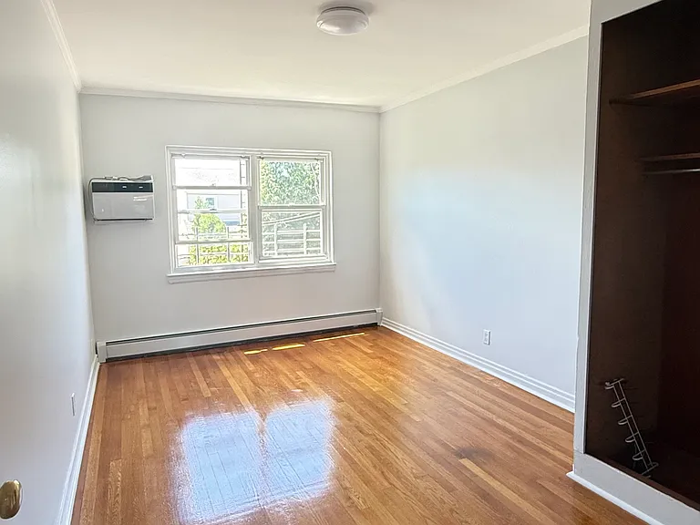 6916 53rd Ave #1 — Photo 6