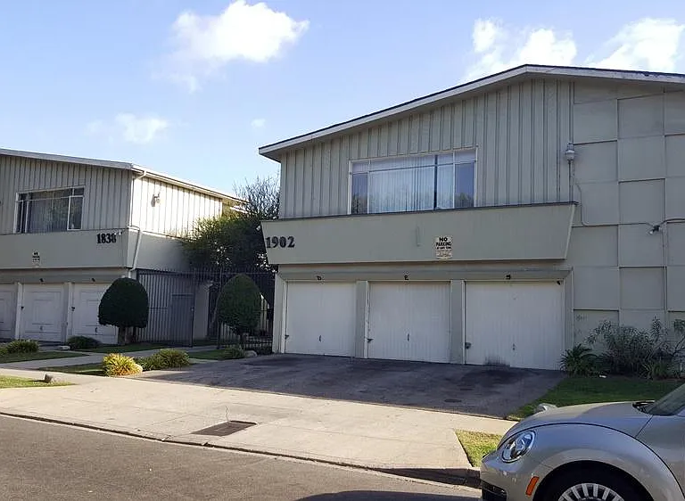 1838 W El Segundo Blvd #7 — Photo 1