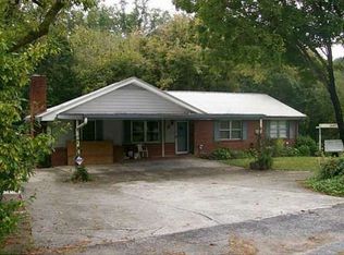 6911 S Cherry Cir, Lithia Springs, GA 30122