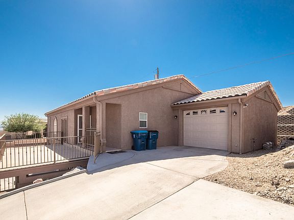 4th image of 3021 Bowie Dr