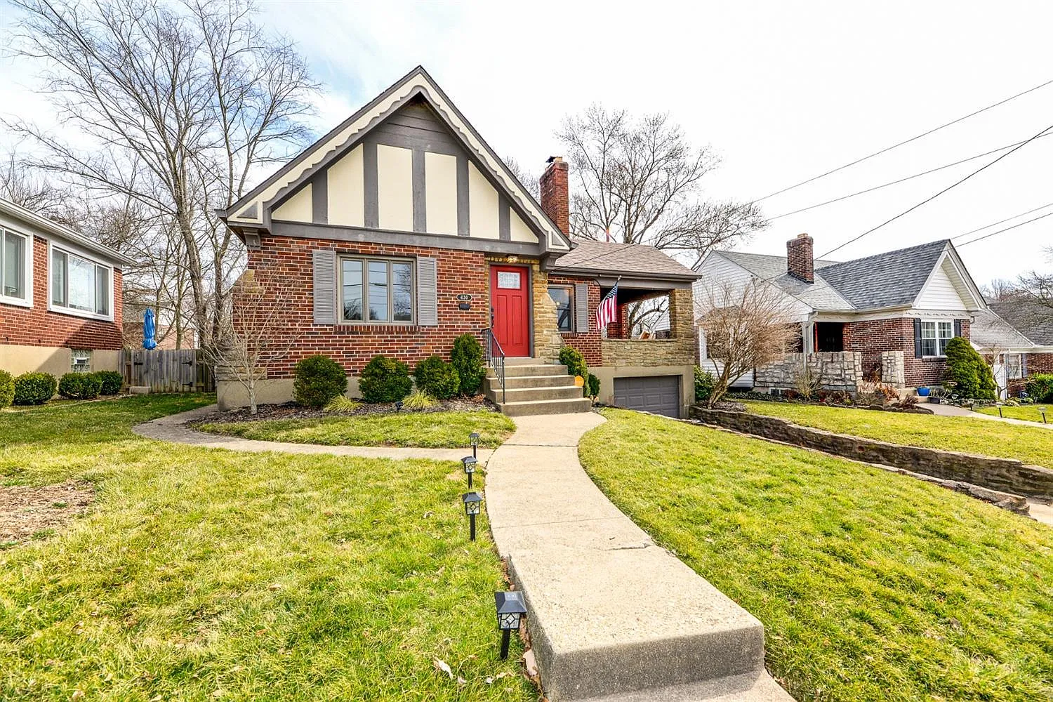 4130 Club View Dr photo 1