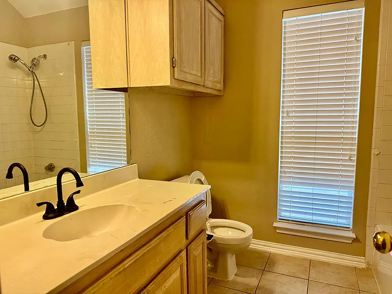 2151 Arbor Creek Dr — Photo 15