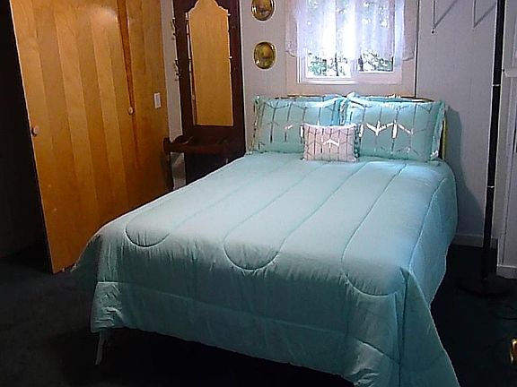 Full size bed.  Large closet