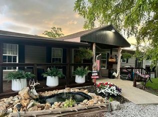 28834 Fir Rd, Carl Junction, MO 64834