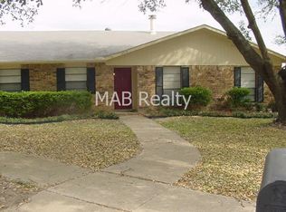 6410 Gateridge Cir, Garland, TX