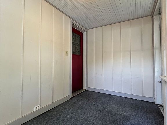 2nd image of 824 Johnson St #824