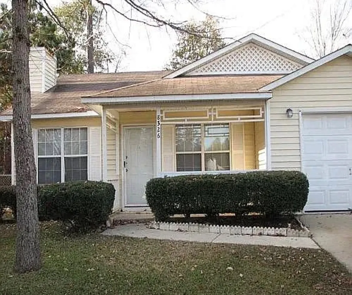 8326 Kamberley — Photo 1