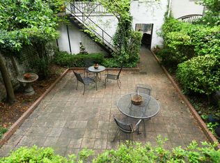 116 E Gaston St, Savannah, GA 31401