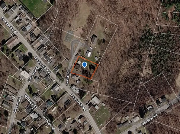 5 Park St, Graniteville, VT 05654