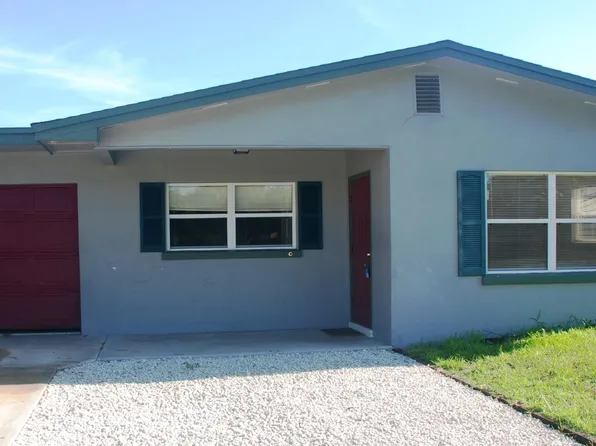 2643 Kingswood Dr NE, Palm Bay, FL 32905