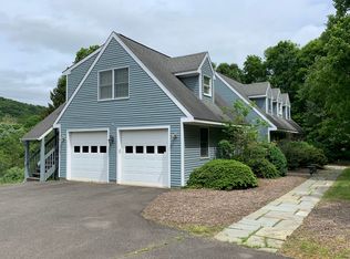 151 Minortown Rd, Woodbury, CT 06798