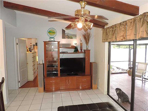 5th image of 11911 SW 131st Ave